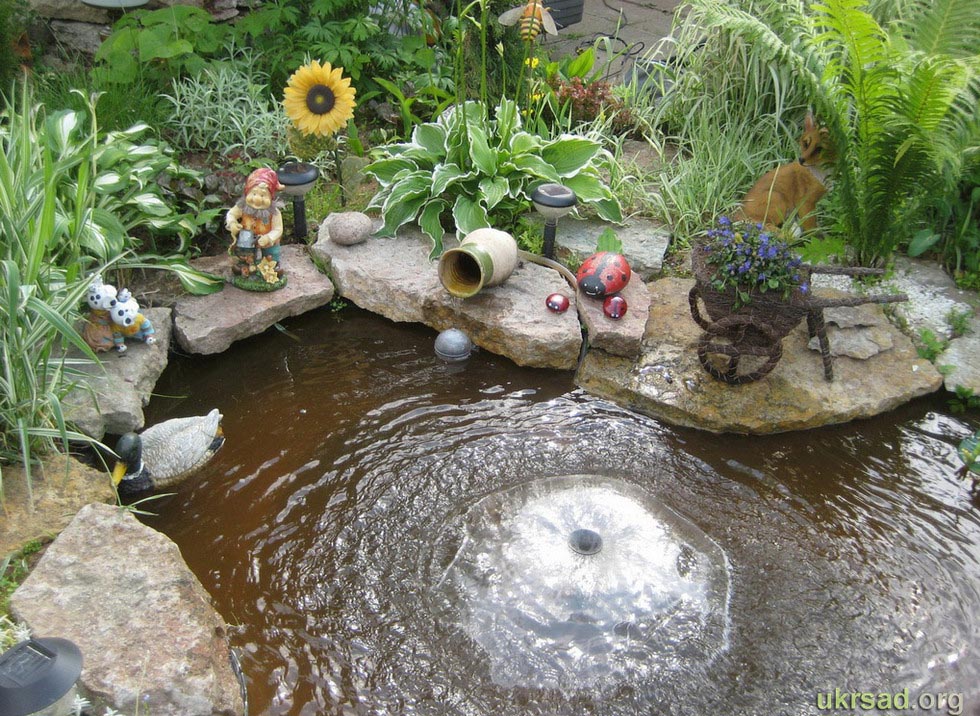 Garden Fountain and Ponds