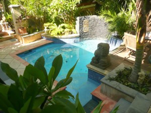Inground Pool Designs for Small Backyards