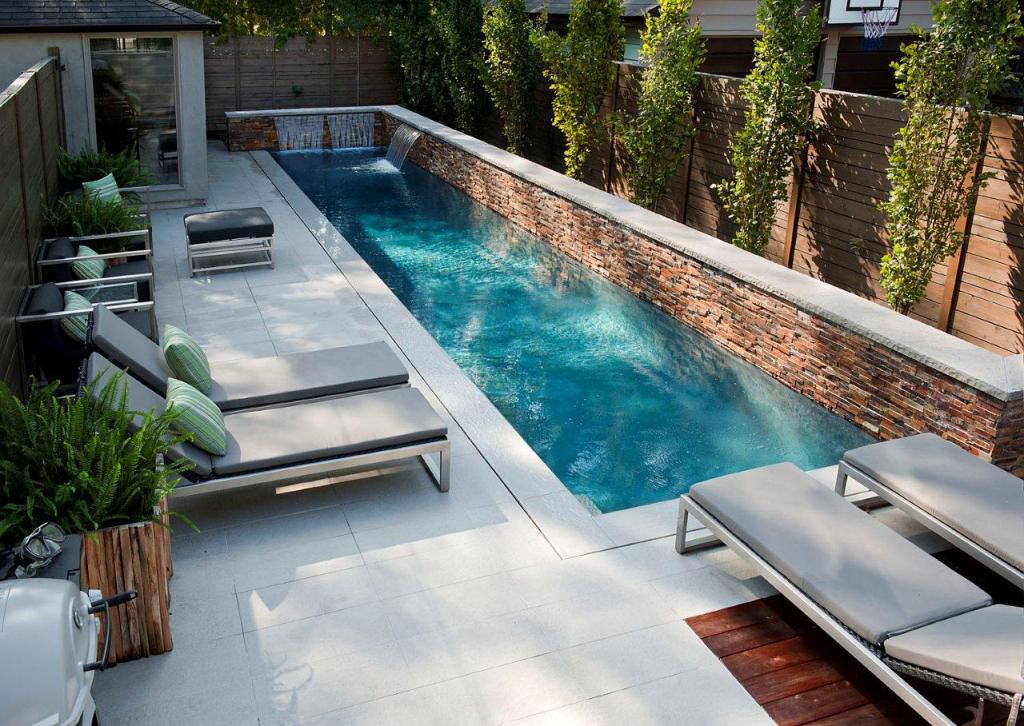 Pool Ideas for Small Backyard